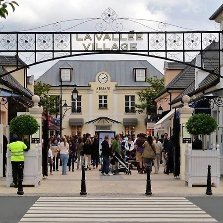Appart Cosy F2 Disneyland/Val D'Europe Montévrain Exterior foto